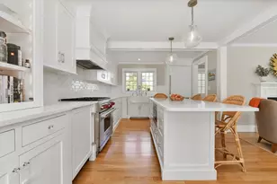 36 Stockbridge St, Cohasset, MA 02025 - Photo 6