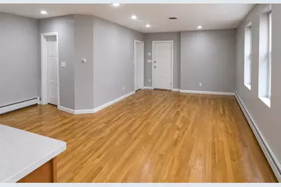 898 Huntington Avenue #3, Boston, MA 02115 - Photo 4