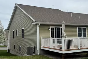 114 Richard Rd, Leominster, MA 01453 - Photo 4