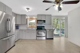 202 Spikenard Cir, Springfield, MA 01129 - Photo 8