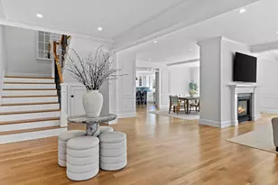 20 Ocean Ave, Swampscott, MA 01907 - Photo 4