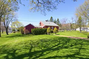 136 Chapel St, Gardner, MA 01440 - Photo 6