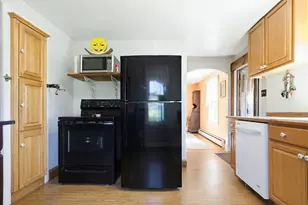 136 Chapel St, Gardner, MA 01440 - Photo 12