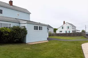 118 Sunnyside Ave, Winthrop, MA 02152 - Photo 30