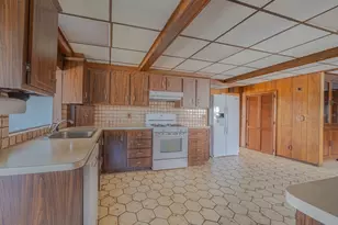 118 Sunnyside Ave, Winthrop, MA 02152 - Photo 6