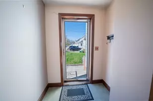 118 Sunnyside Ave, Winthrop, MA 02152 - Photo 2