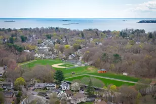 135 Essex St, Beverly, MA 01915 - Photo 34