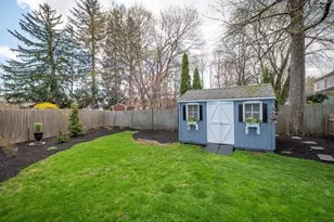 135 Essex St, Beverly, MA 01915 - Photo 30