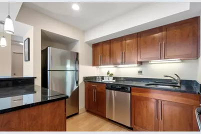 1600 Beacon Street #808, Brookline, MA 02446 - Photo 6