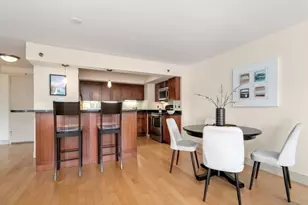 1600 Beacon St, Brookline, MA 02446 - Photo 4