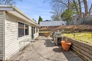 91 Great Woods Rd, Saugus, MA 01906 - Photo 24