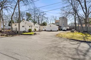 91 Great Woods Rd, Saugus, MA 01906 - Photo 24