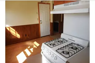 147 Jefferson St, Fall River, MA 02721 - Photo 4