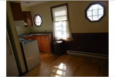 147 Jefferson St, Fall River, MA 02721 - Photo 2