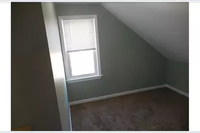 147 Jefferson St, Fall River, MA 02721 - Photo 8