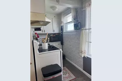147 Jefferson St, Fall River, MA 02721 - Photo 16