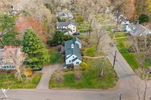 22 Standish Rd, Wellesley, MA 02481 - Photo 34