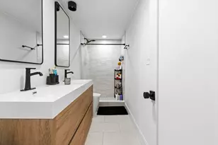 92 Chelsea St, Boston, MA 02128 - Photo 6