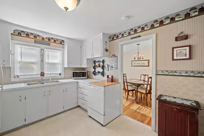 16 Thornton Rd, Worcester, MA 01606 - Photo 14