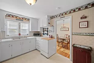 16 Thornton Rd, Worcester, MA 01606 - Photo 14