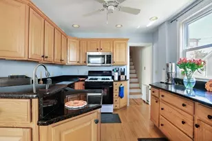 12 L St, Hull, MA 02045 - Photo 8