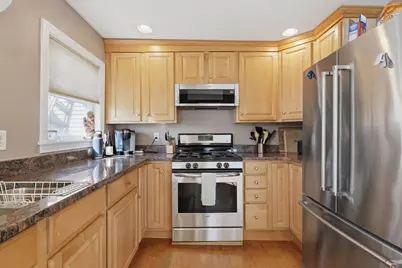 411B Lake Avenue, Worcester, MA 01604 - Photo 6
