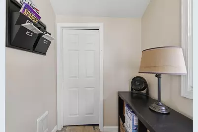 411B Lake Avenue, Worcester, MA 01604 - Photo 18
