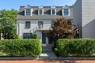 39 Hammond St, Cambridge, MA 02138 - Photo 2