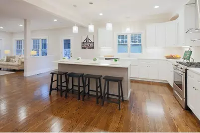 93 Calvary St. #2, Waltham, MA 02453 - Photo 2