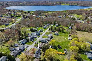 186 Compos St, Somerset, MA 02726 - Photo 6