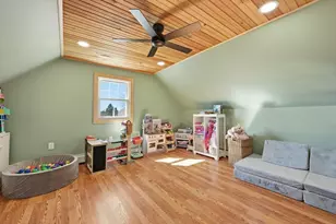 186 Compos St, Somerset, MA 02726 - Photo 18