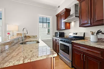 27 Prince St. #3L, Cambridge, MA 02139 - Photo 2
