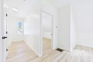 33 Crapo St, New Bedford, MA 02740 - Photo 26