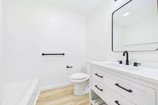 33 Crapo St, New Bedford, MA 02740 - Photo 22