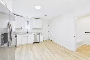 33 Crapo St, New Bedford, MA 02740 - Photo 18