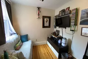 136 Broadway, Somerville, MA 02145 - Photo 6
