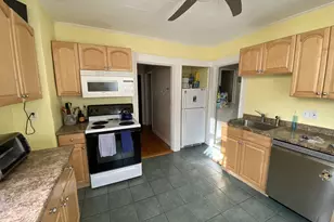 136 Broadway, Somerville, MA 02145 - Photo 10