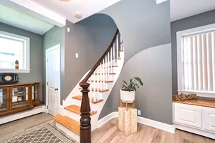 110 Underwood St, Fall River, MA 02720 - Photo 4