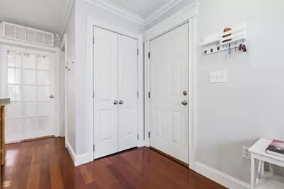 523 E 2nd St #5, Boston, MA 02127 - Photo 6