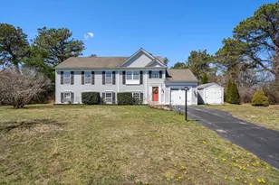 396 Lunn's Way, Plymouth, MA 02360 - Photo 2