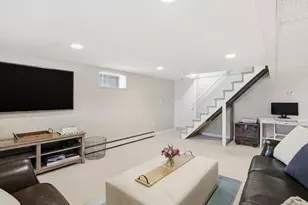 2 Irena Rd, Boston, MA 02124 - Photo 20