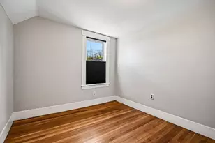 19 Sheldon St, Lowell, MA 01851 - Photo 18