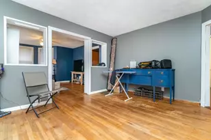 53 Roseclair St, Boston, MA 02125 - Photo 8