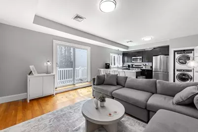 417 East 7th St #2, Boston, MA 02127 - Photo 8