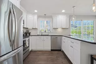 16 Teaberry Ln, North Attleboro, MA 02760 - Photo 14