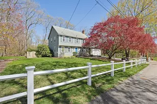 16 Teaberry Ln, North Attleboro, MA 02760 - Photo 2