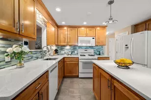 29 Carriage House Path, Ashland, MA 01721 - Photo 10