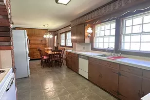 1163 Old Fall River Rd, Dartmouth, MA 02747 - Photo 10