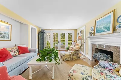 279 Oakland Street, Wellesley, MA 02481 - Photo 12