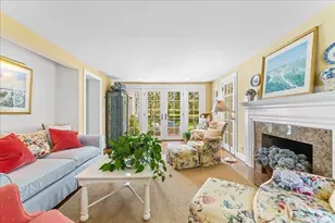279 Oakland St, Wellesley, MA 02481 - Photo 12